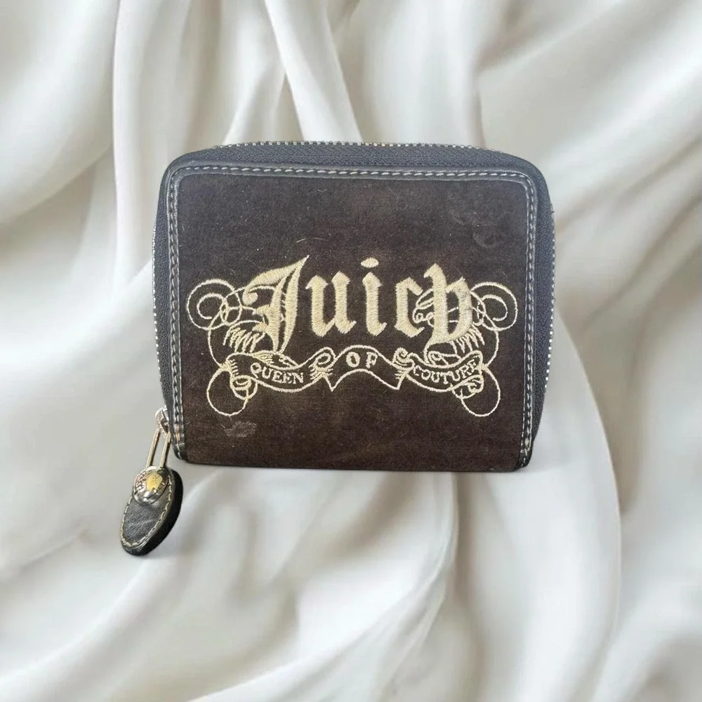 Y2K vintage Juicy Couture zip-around‎ wallet dark brown velour exterior